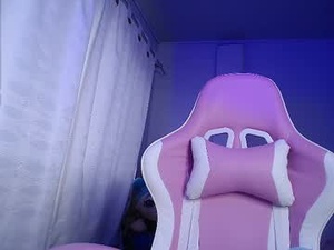 Screenshot from isa_emeralds webcams