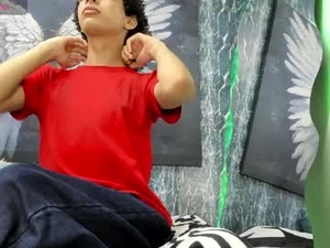 Screenshot from isa_x18 webcams