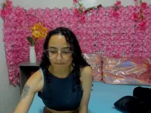 Screenshot from isabella__sweet_ webcams