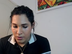 Screenshot from isabellat111383 webcams