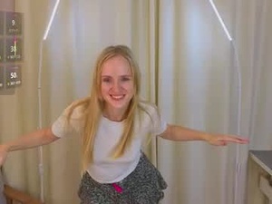 Screenshot from isauraluciano webcams