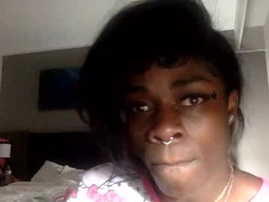 Screenshot from ishonmulaa7 webcams