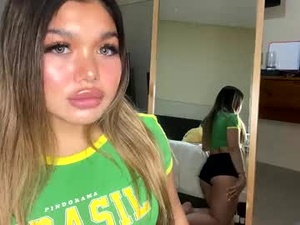 Screenshot from issy_xo webcams