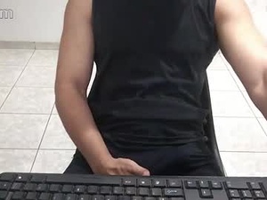 Screenshot from itslucaprado webcams