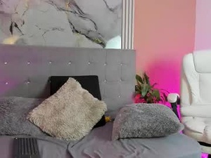 Screenshot from ivy_heat webcams