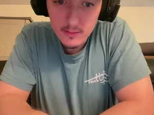 Screenshot from iwantyounow42069 webcams