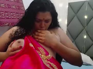 Screenshot from jaan_gulab webcams