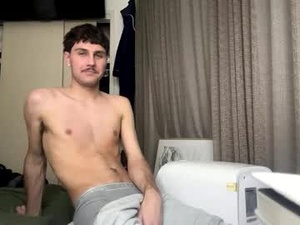 Screenshot from jack28406 webcams