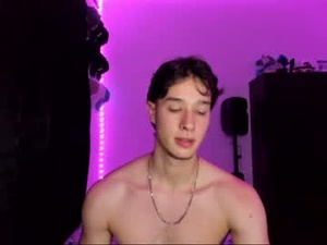 Screenshot from jack_walker190 webcams