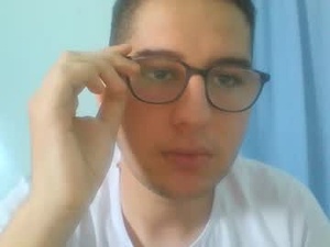 Screenshot from jackramzi2 webcams