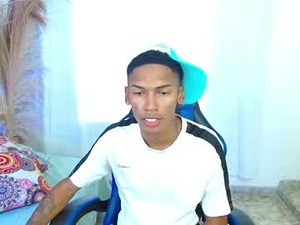Screenshot from jacobcum18 webcams