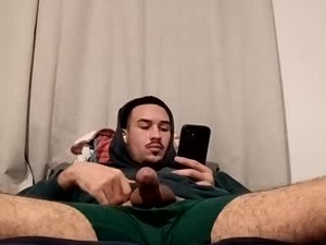 Screenshot from jadriel23 webcams