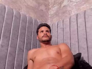 Screenshot from jamessbennett webcams