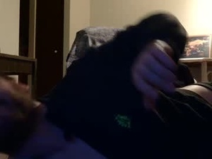 Screenshot from jameswolf777 webcams