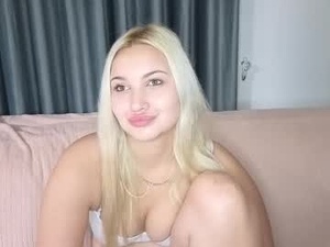 Screenshot from janemiss webcams