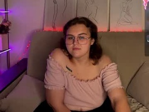 Screenshot from janie_curvyy webcams