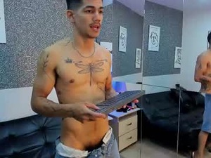 Screenshot from jared_cole webcams