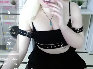 Screenshot from jassyjassypaw webcams