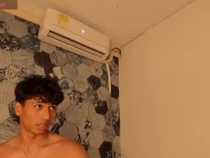 Screenshot from jaycob_black1 webcams