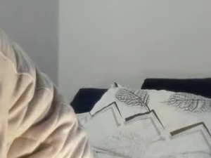 Screenshot from jean_alex_x webcams
