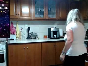 Screenshot from jennadeluxe webcams