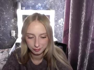 Screenshot from jennalomer webcams