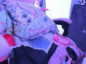 Screenshot from jennifer_bodyy0404 webcams