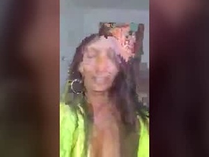 Screenshot from jennyrails webcams