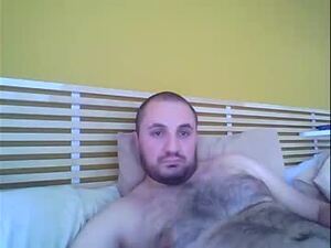 Screenshot from jeremytoulouse32 webcams