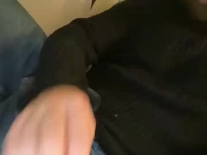 Screenshot from jessehung7652 webcams