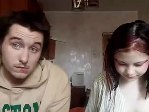 Screenshot from jessicasexycouplee webcams