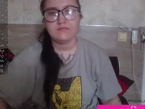 Screenshot from jessystoune1 webcams