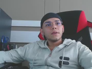 Screenshot from jhosepmoreno webcams