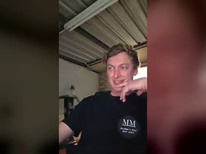 Screenshot from jimmythesloth webcams