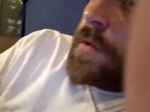 Screenshot from joemomma612 webcams