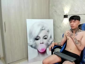 Screenshot from johan_tempt webcams