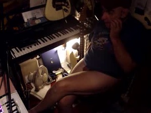 Screenshot from johnfeelgood004 webcams