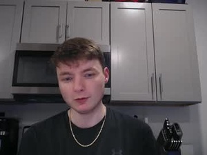Screenshot from johnny182319 webcams