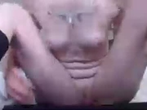Screenshot from johnnyjoan webcams