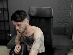 Screenshot from jonahshaw webcams