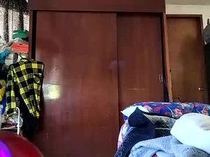 Screenshot from jperezoficcial webcams