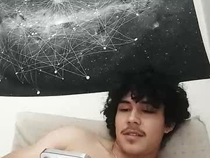 Screenshot from jrwithabigdick webcams