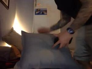 Screenshot from jscrousore2 webcams