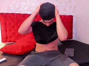 Screenshot from juanga_briel webcams