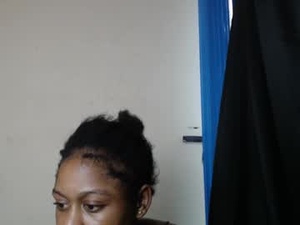 Screenshot from juicynwetx webcams