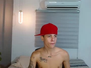 Screenshot from julian_stonee webcams