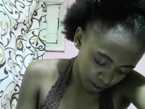 Screenshot from juliette9794 webcams
