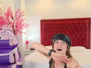 Screenshot from juliieta_gray webcams