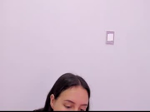 Screenshot from jullya_x_ webcams