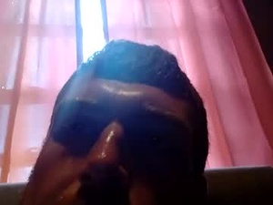 Screenshot from jumpon9212 webcams